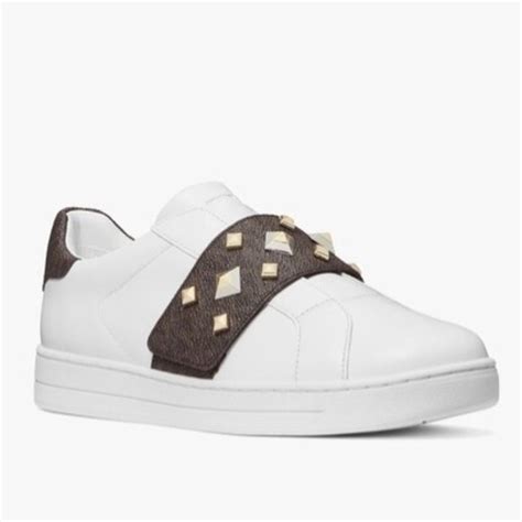 Michael Kors Kenna Leather and Studded Logo Sneaker/Optic 